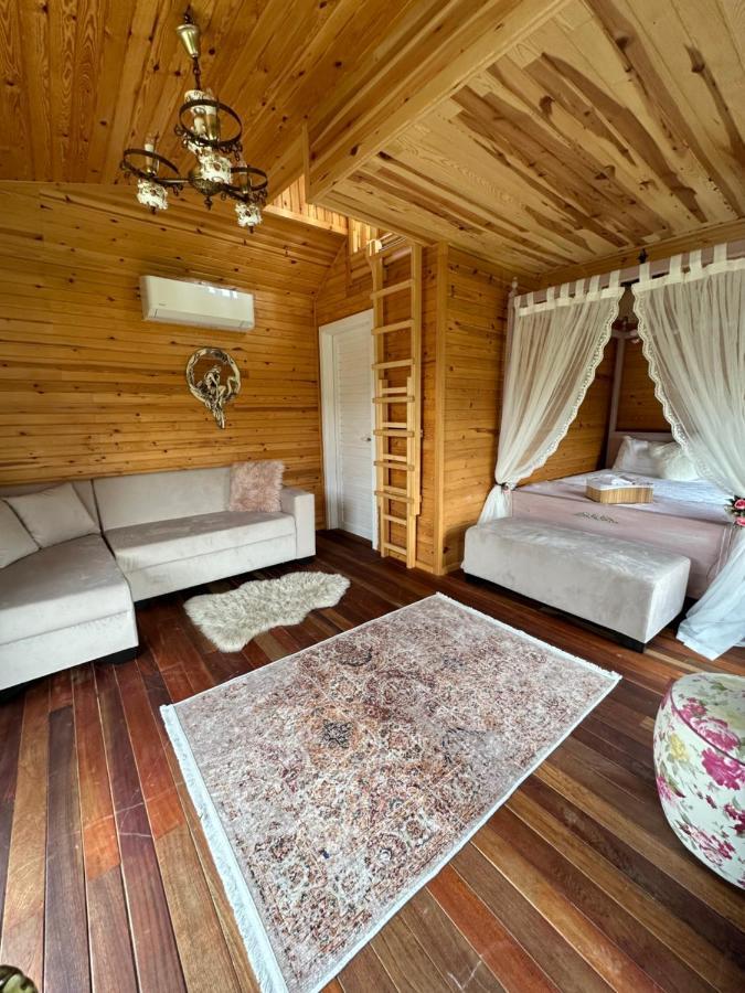 Seyyah Cafe Bungalows Aliaga Buitenkant foto