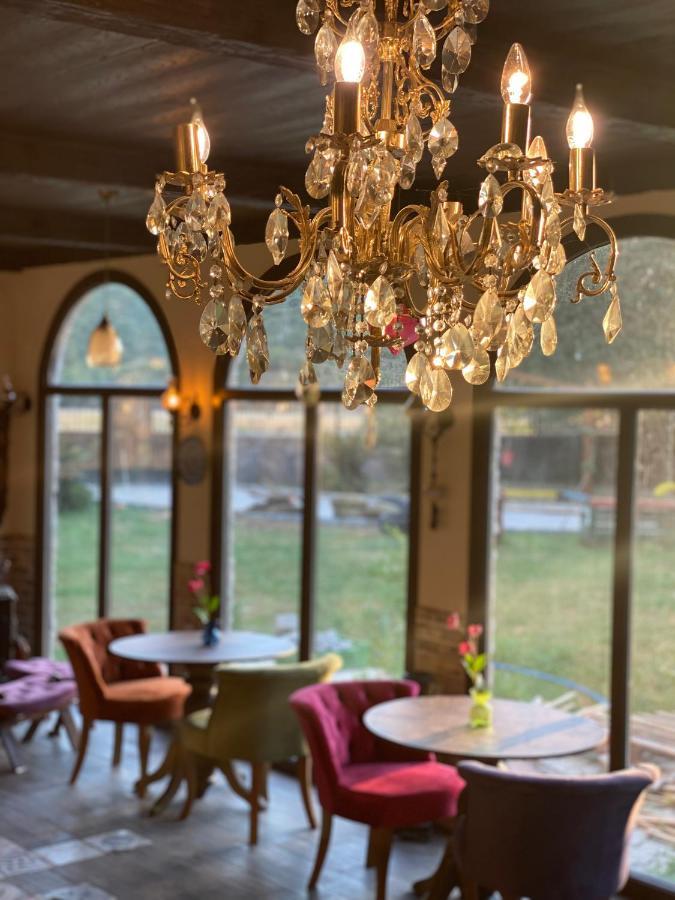 Seyyah Cafe Bungalows Aliaga Buitenkant foto